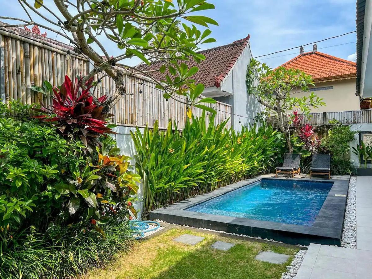 Island Boy Guest House Canggu  Exterior photo